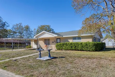507 South Street Schulenburg TX 78956