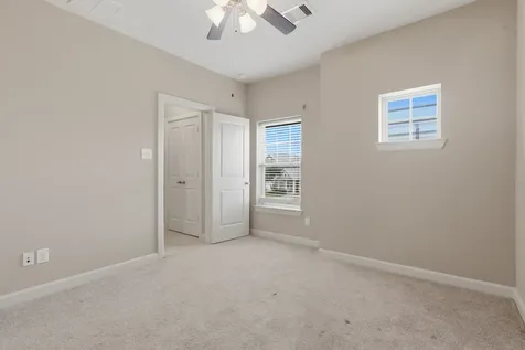 4906 Allen Cay Drive Texas City TX 77590