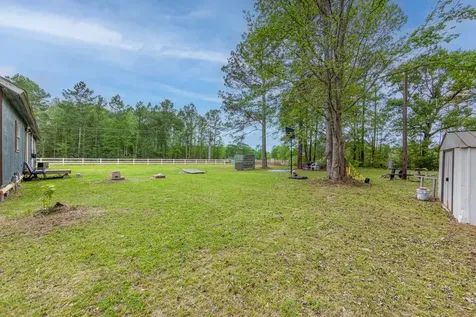 101 Plantation Drive Waller TX 77484