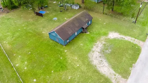 101 Plantation Drive Waller TX 77484