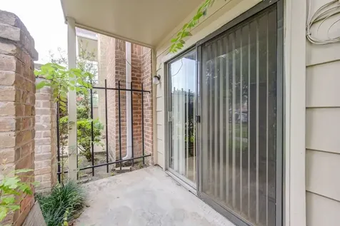 2800 Jeanetta Street 1407 Houston TX 77063