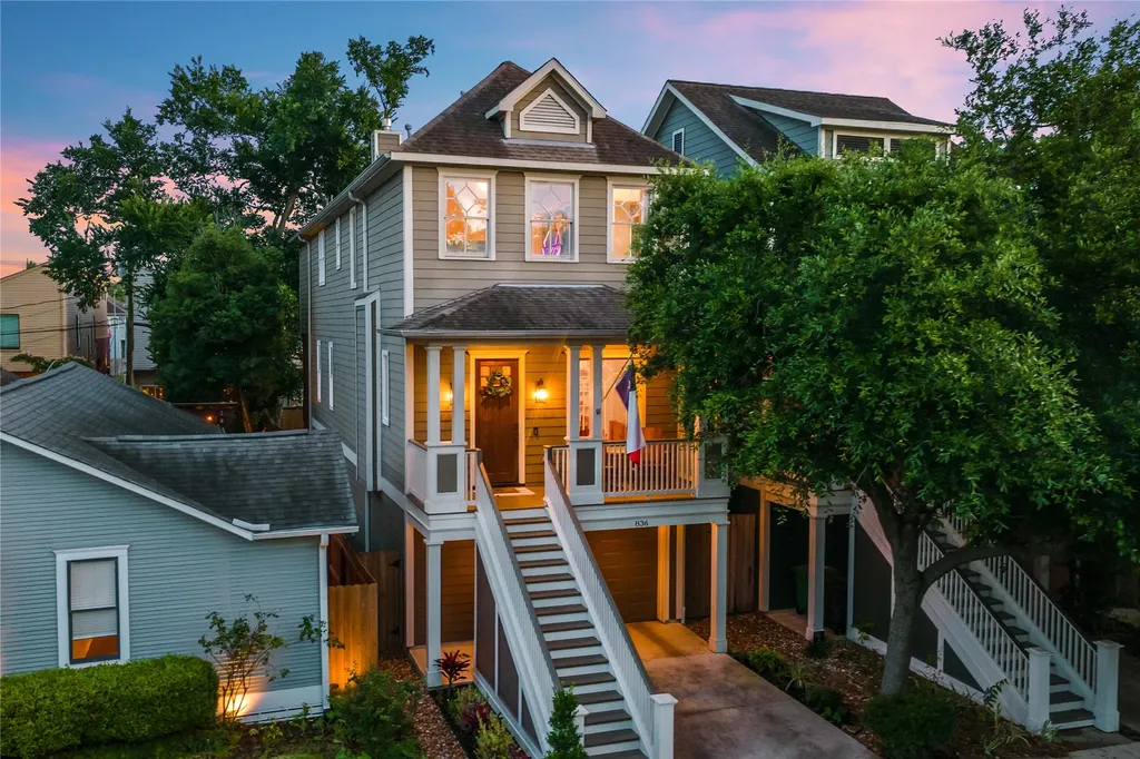 836 E 24th Street Houston TX 77009