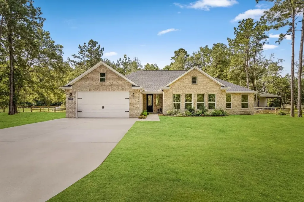21206 Peach Wood Cleveland TX 77328