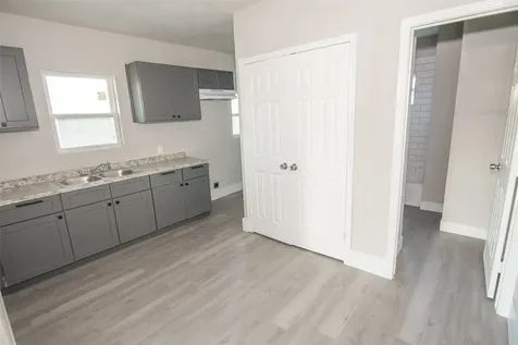 3307 Broadway Street 5 Houston TX 77017
