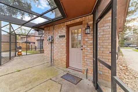 105 Poinciana Street Lake Jackson TX 77566