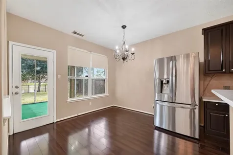 2211 Signal Hill Drive Pearland TX 77584