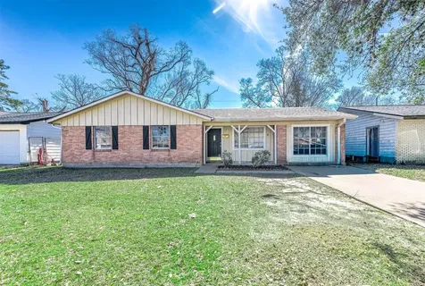 6110 Guadalupe Street Houston TX 77016