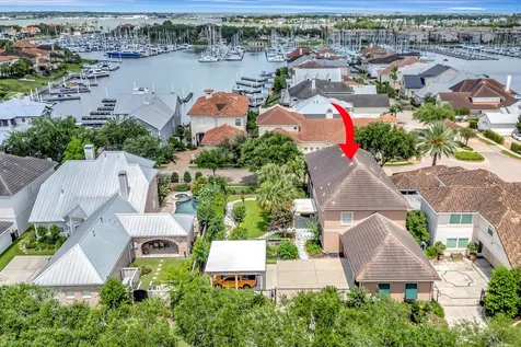 604 Harborside Way Kemah TX 77565