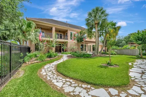 604 Harborside Way Kemah TX 77565