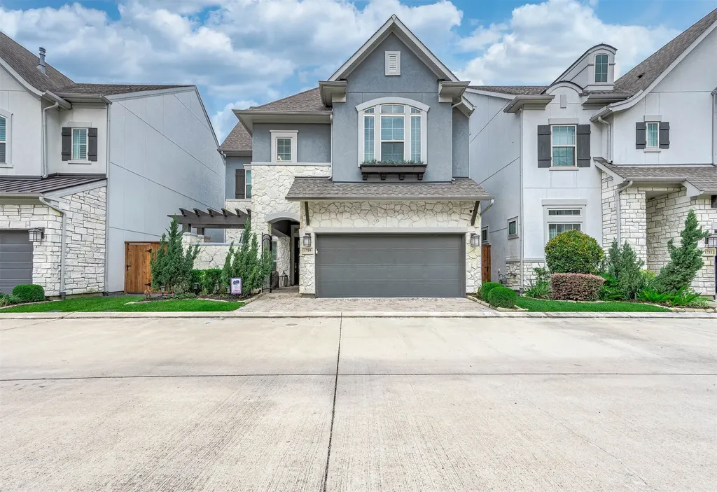 1709 Leilani Drive Houston TX 77055