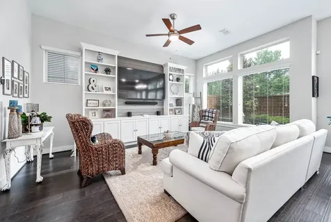 1709 Leilani Drive Houston TX 77055