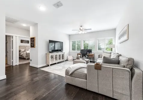 1709 Leilani Drive Houston TX 77055