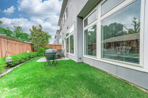 1709 Leilani Drive Houston TX 77055