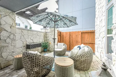 1709 Leilani Drive Houston TX 77055