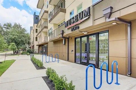 4819 Caroline Street 101 Houston TX 77004