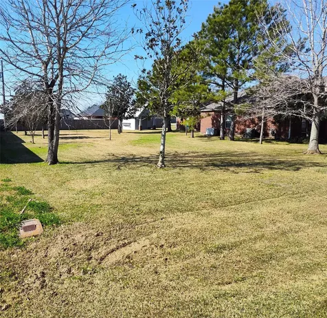 9206 Kostelnik Street Needville TX 77461