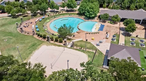 1725 Harvey Mitchell Parkway S 1112 College Station TX 77840