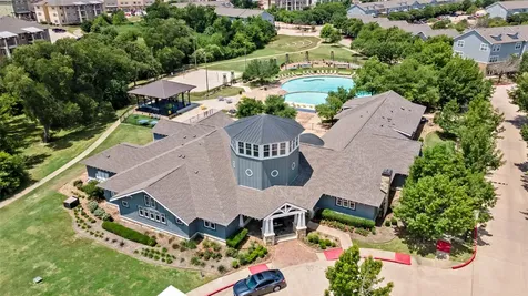 1725 Harvey Mitchell Parkway S 1112 College Station TX 77840