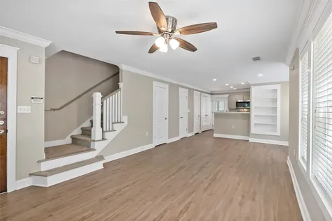 1725 Harvey Mitchell Parkway S 1112 College Station TX 77840