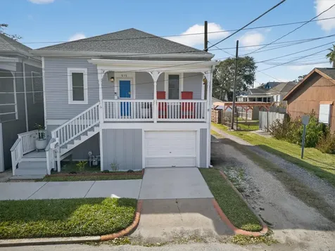 615 7th Street Galveston TX 77550