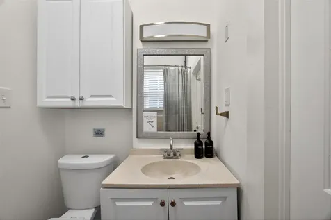 615 7th Street Galveston TX 77550