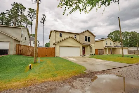 940 Cedar Point Drive Livingston TX 77351