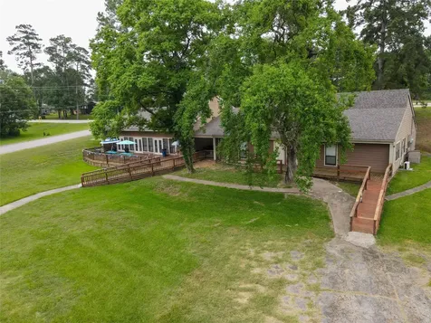 940 Cedar Point Drive Livingston TX 77351