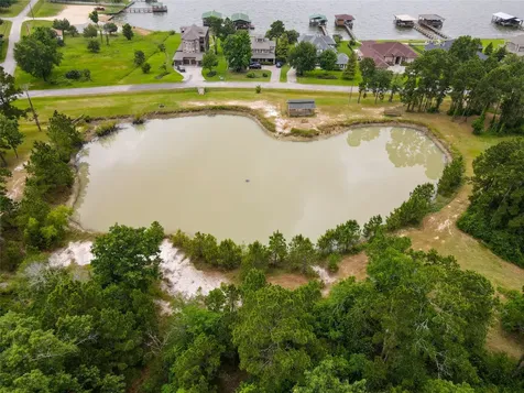 940 Cedar Point Drive Livingston TX 77351