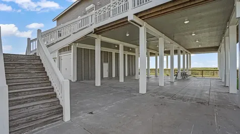 3450 Smiths Point Crystal Beach TX 77650
