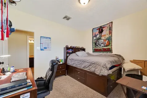 3418 Barbers Hill Road Highlands TX 77562