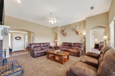 3418 Barbers Hill Road Highlands TX 77562