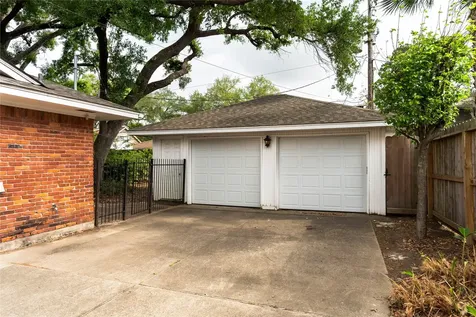 1313 Lafayette Avenue Pasadena TX 77502