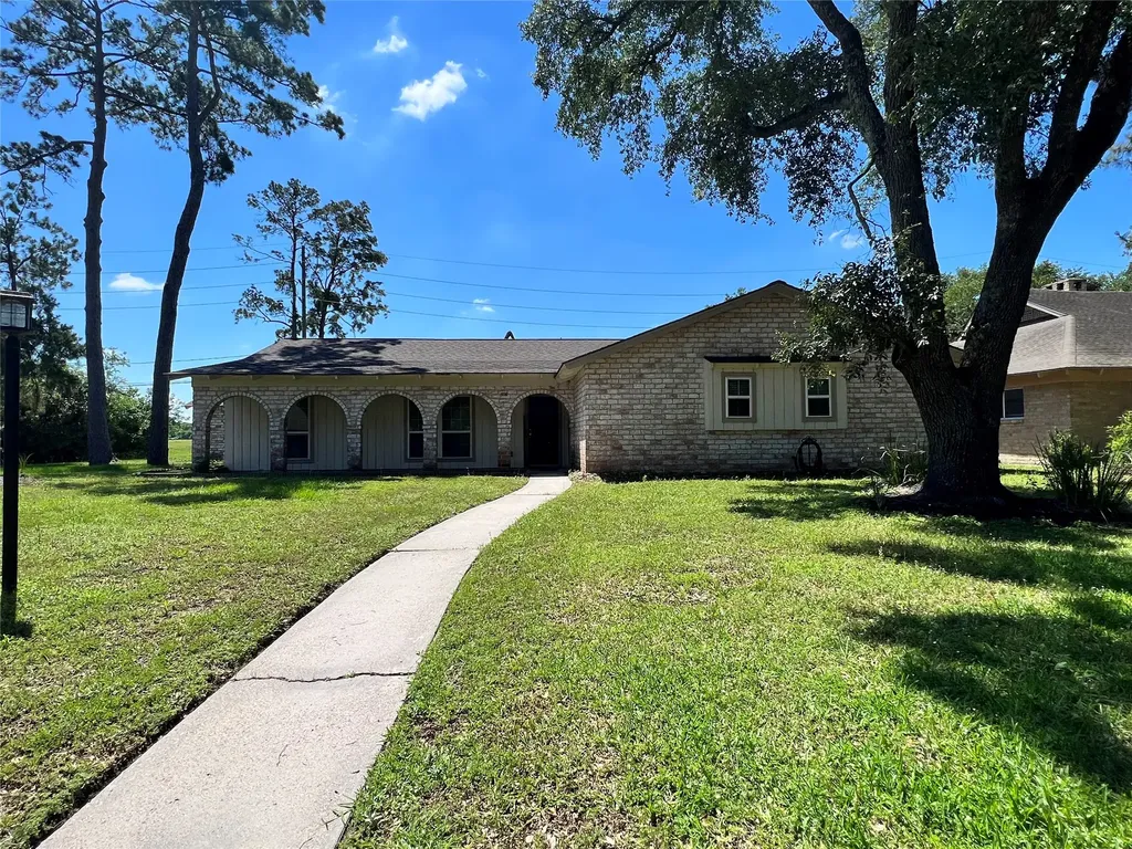 203 Acorn Tree Court Spring TX 77388