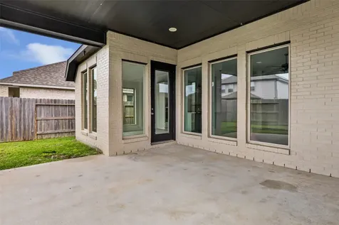 23688 Silver Palm Trail New Caney TX 77357