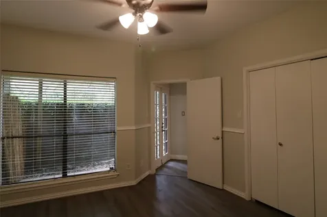 10811 Richmond Avenue 11 Houston TX 77042