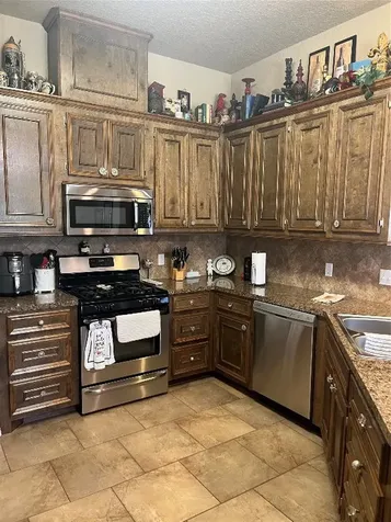 1022 Cardinal Drive Richwood TX 77566