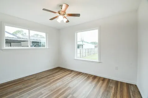 3200 Hoover Street La Marque TX 77568