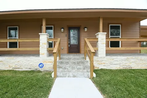 3200 Hoover Street La Marque TX 77568