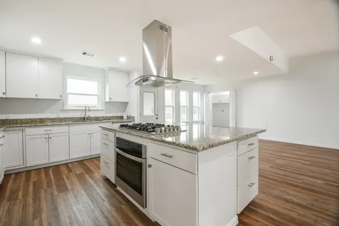 3200 Hoover Street La Marque TX 77568