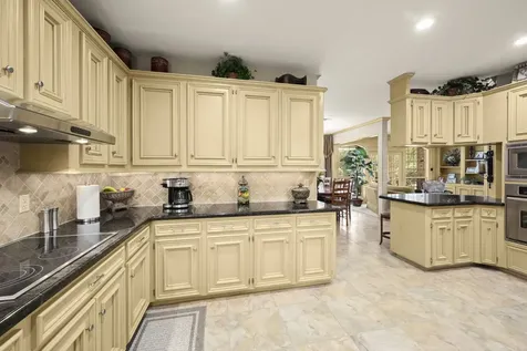 9913 Kleppel Road Tomball TX 77375