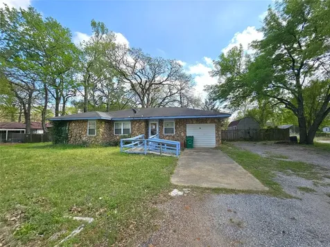 216 Westwood Road Palestine TX 75803