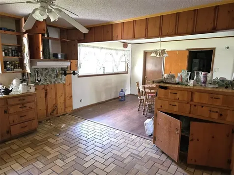216 Westwood Road Palestine TX 75803