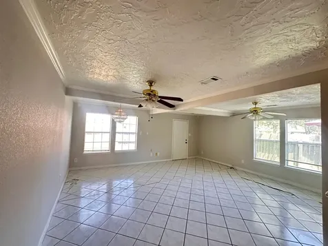 219 Kings Court Stafford TX 77477