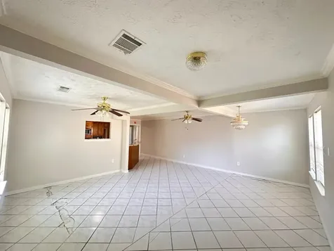 219 Kings Court Stafford TX 77477
