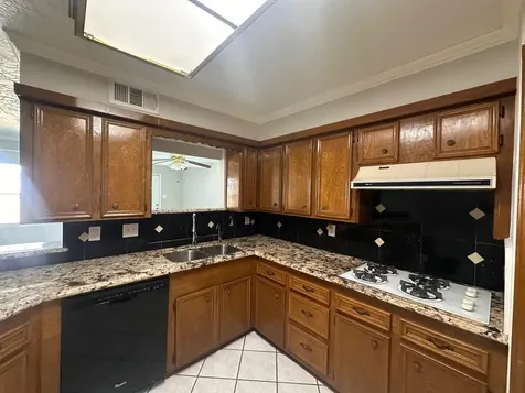 219 Kings Court Stafford TX 77477