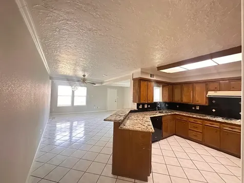 219 Kings Court Stafford TX 77477
