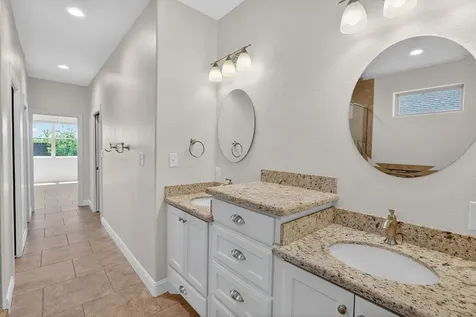 15628 Shady Brook Lane College Station TX 77845