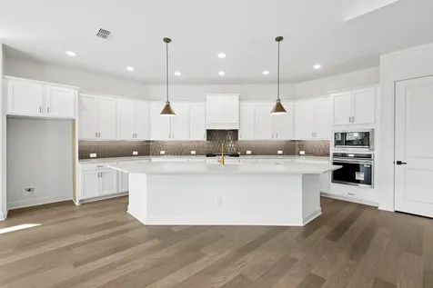 12222 Grassy Bend Drive Mont Belvieu TX 77523