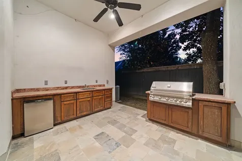 11714 Memorial Drive Houston TX 77024