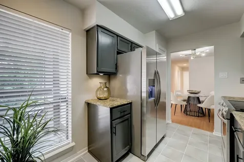 1201 Bering Drive 68 Houston TX 77057